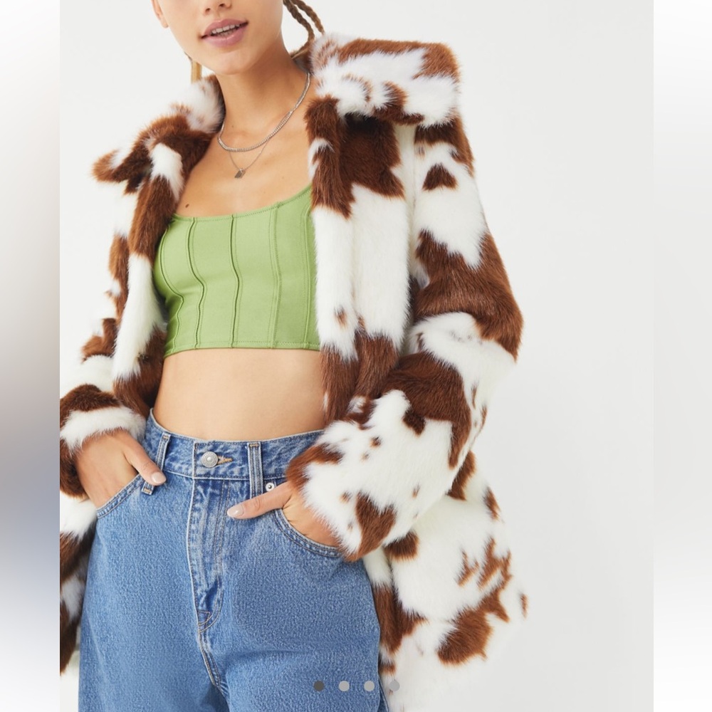🐮 Jakke Tammy Cow Print Faux Fur Coat size M - Picture 3 of 7